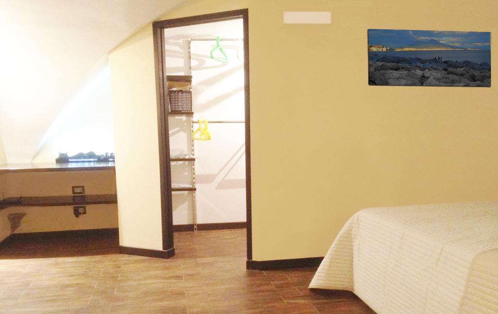 Paladin Home Napoli Rom bilde